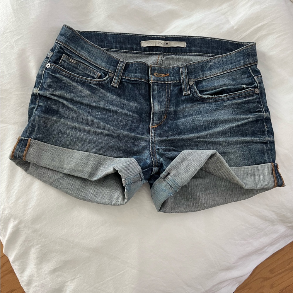 Joes jeans denim cuffed shorts. Size 26